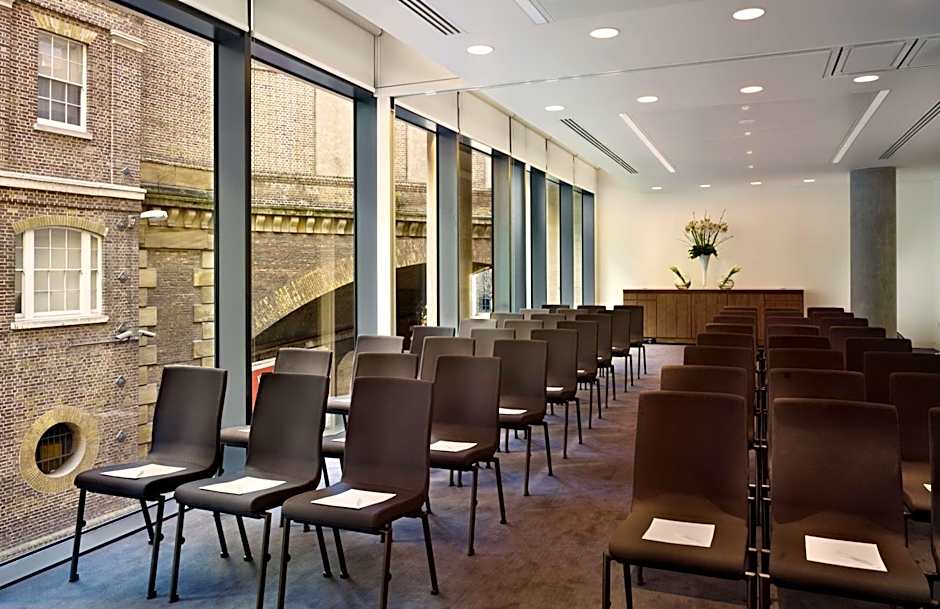 DoubleTree By Hilton Hotel Tower Of London, London, Uk