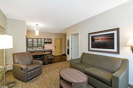 1 King 1 Bedroom Suite