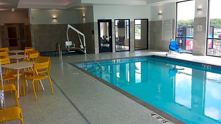 Days Inn & Suites by Wyndham Duluth by the Mall