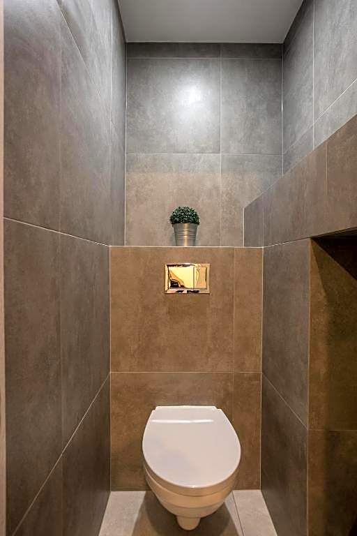 Rooms Center - dworzec PKP, rynek Wrocław