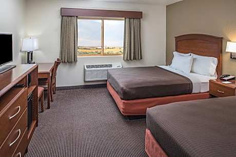 Queen Room with Two Queen Beds - Non-Smoking