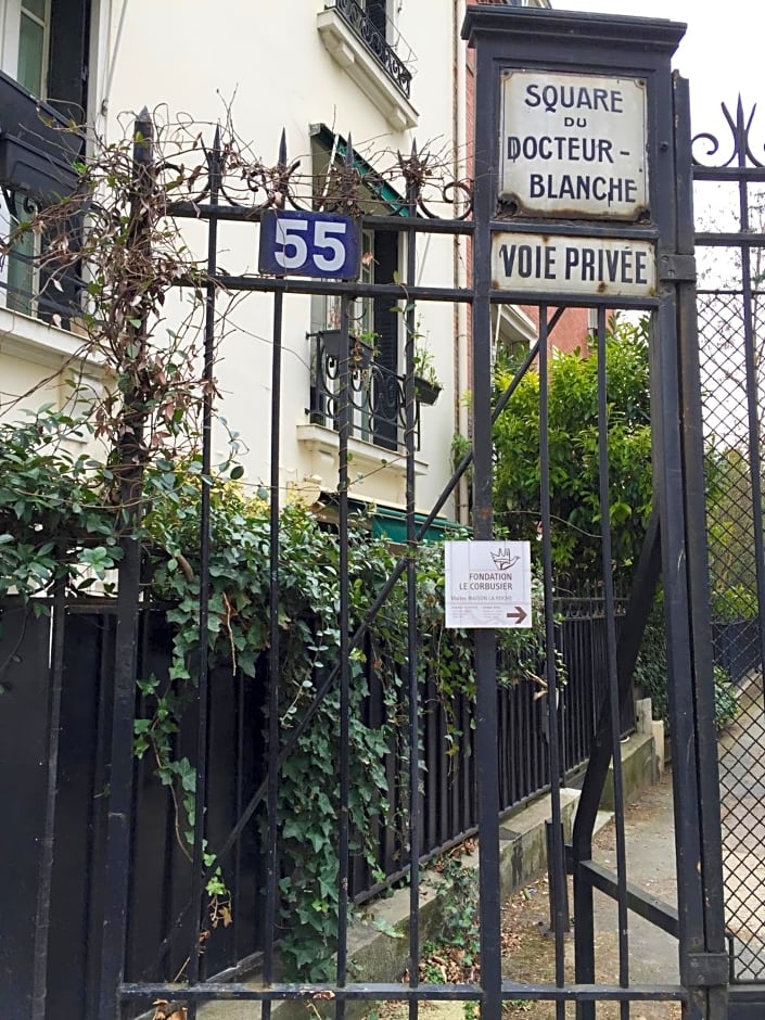 1 Square du Docteur Blanche - Paris 16