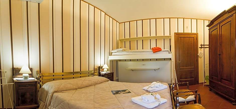 Photo 1 of 13 of Quadruple Room with Private Bathroom