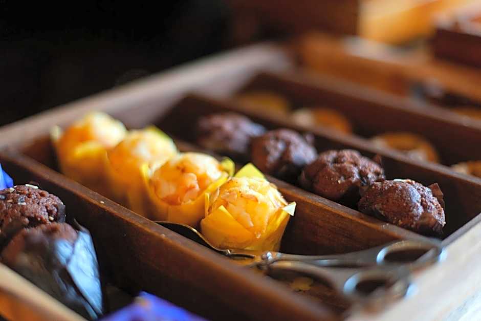 Kings Hotel First Class