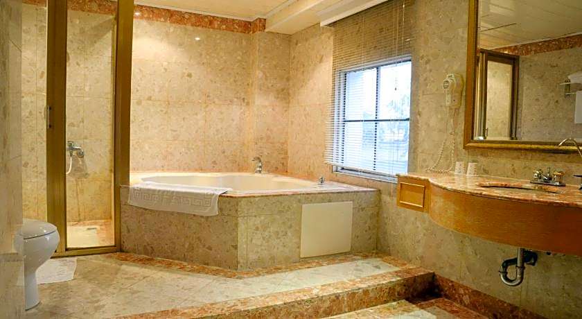 European Castle Hotel