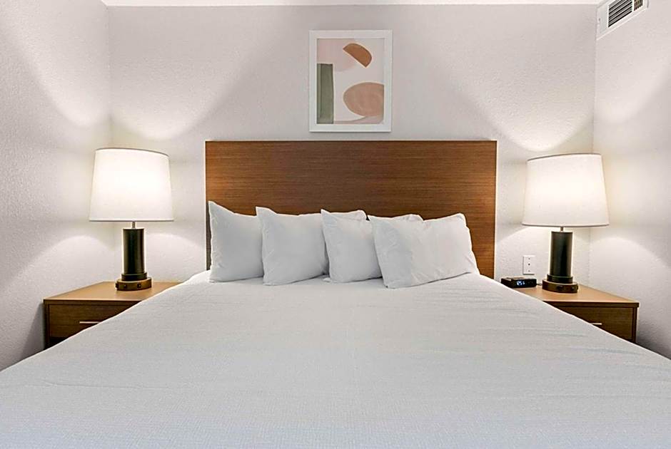 WaterWalk Extended Stay by Wyndham Atlanta Perimeter