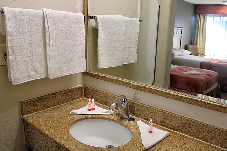 LA VISTA INN