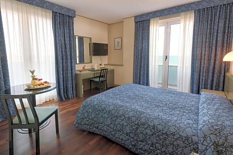 Superior Double Room with Sea View