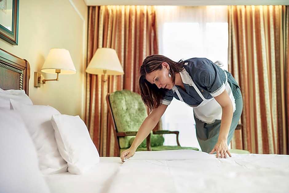 Carlsbad Plaza Medical Spa & Wellness hotel