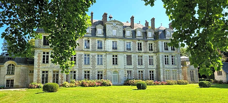 Les Ecuries du Château de Brumare