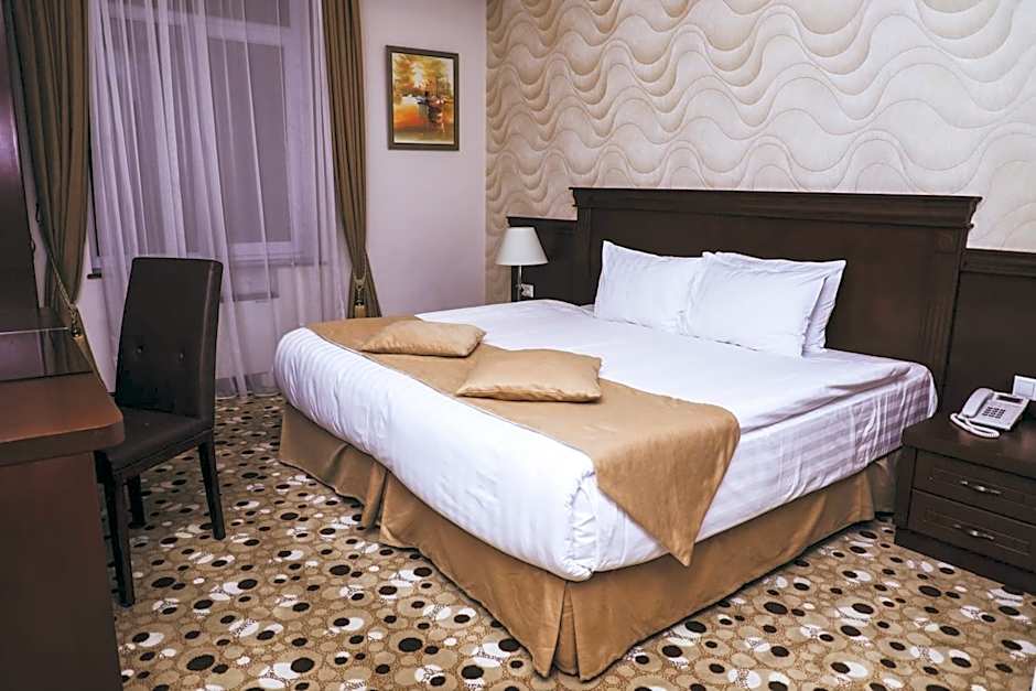 Central Hotel Yerevan