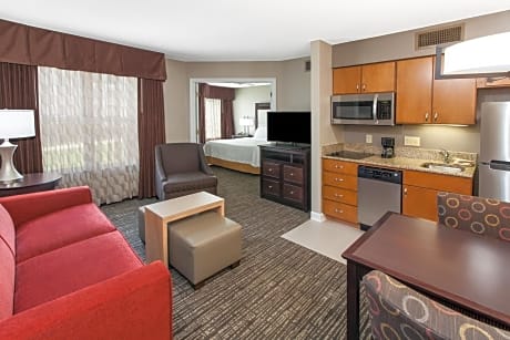 Homewood Suites by Hilton Indianapolis At The Crossing