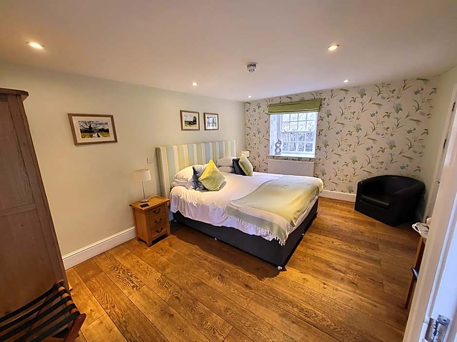 The Manifold Inn Hotel