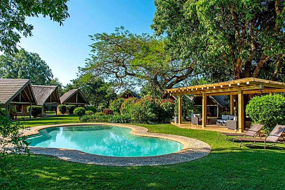 Hippo Hollow Country Estate