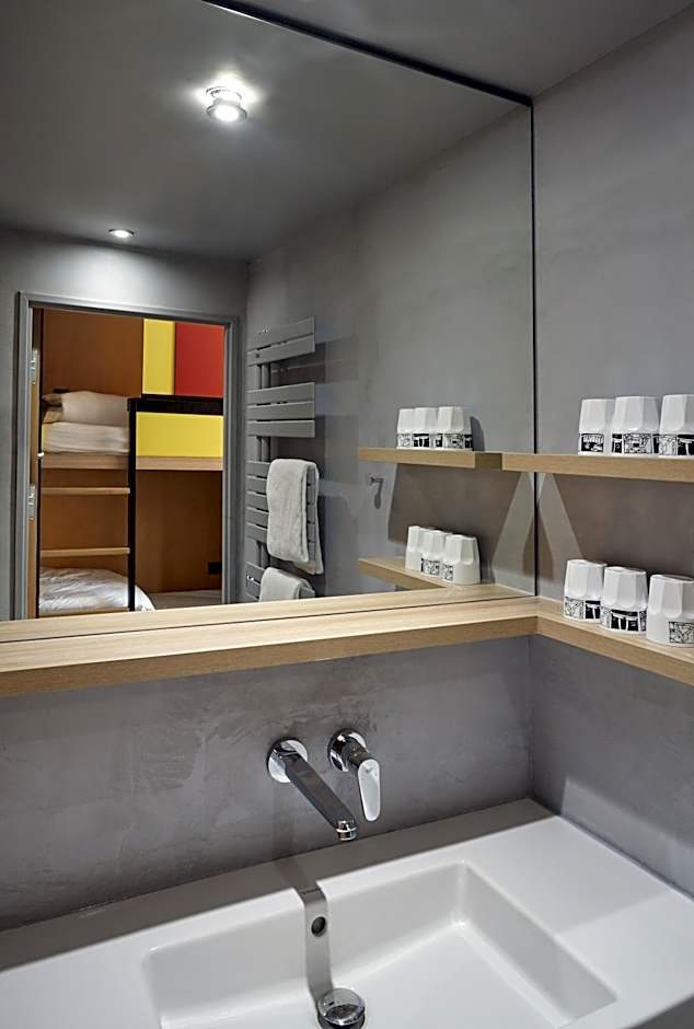 YOOMA Urban Lodge