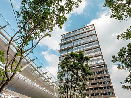 Amba Taipei Songshan