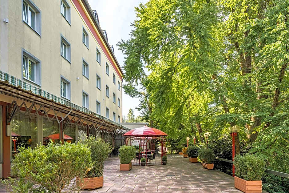 Parkhotel Crombach