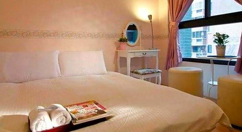 Sky Hostel