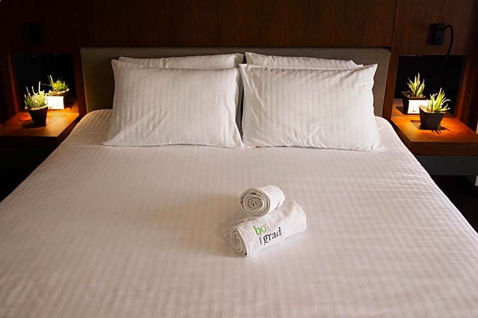 Hotel Bograd - Apartments & Lounge Station