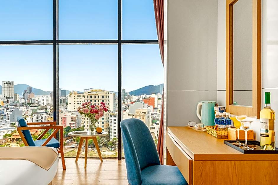 Solara Diamond Hotel Da Nang