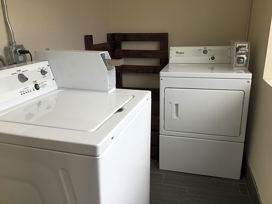 Americas Best Value Inn Phenix City