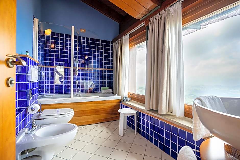 Hotel Cesare