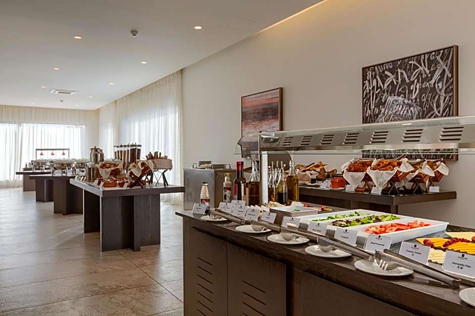 Aphrodite Hills Rentals - Superior Villas