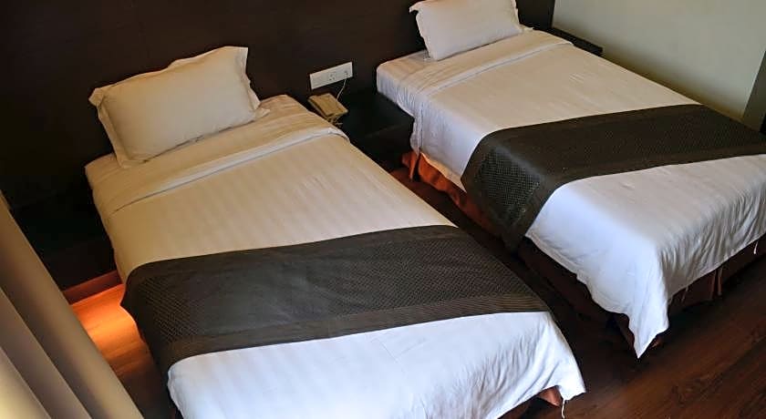 Lintas Plaza Boutique Hotel