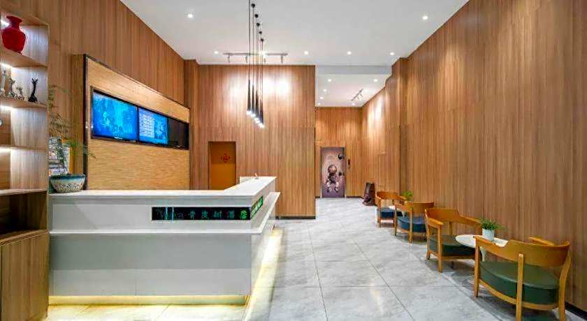 Vatica YangZhou Dongguan Street Hotel – Yangzhou, VA