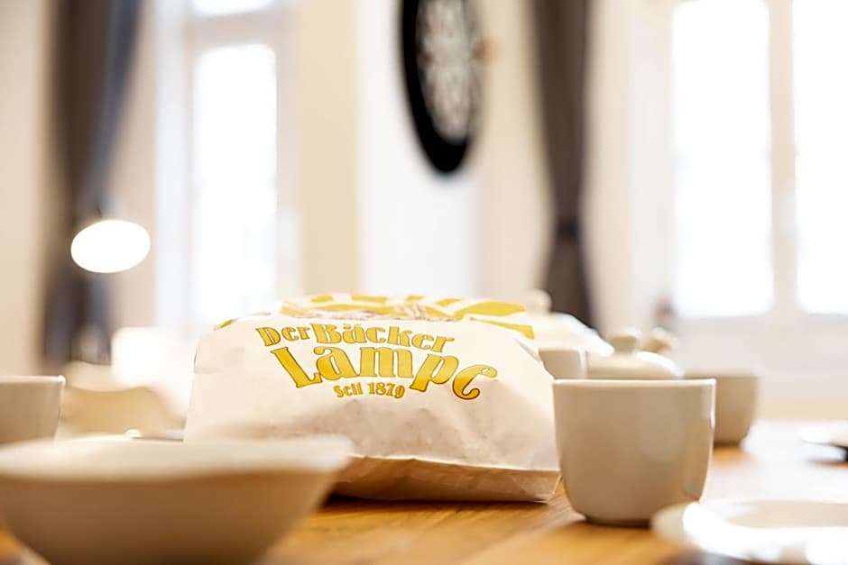 Apartments an der Oper - Innenstadt - Zentral - Küche - Wifi - Powered by Ko-Living