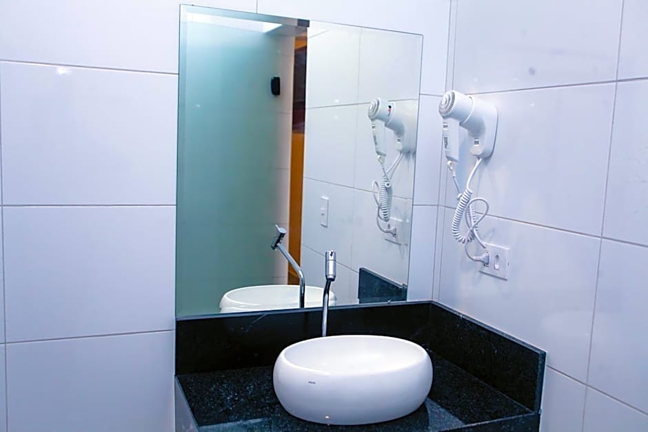 Hotel e Motel Madrugada