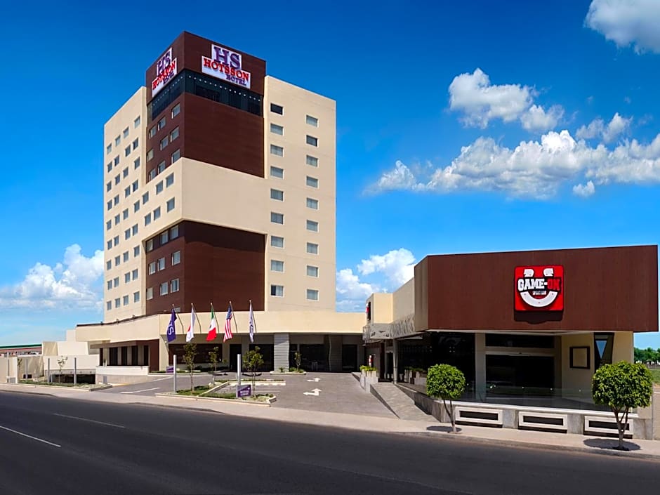 HS HOTSSON Hotel Irapuato