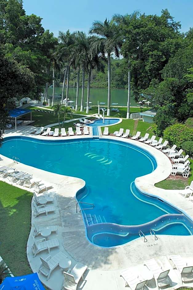 Villa Bejar Tequesquitengo