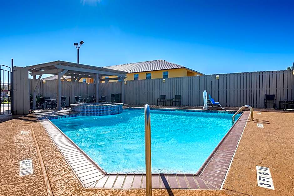 Holiday Inn Express Hotel and Suites Bastrop By IHG