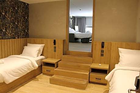 Quadruple Room