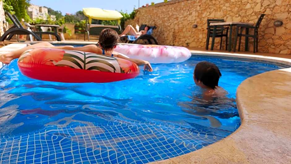 HAPPY and HEALTHY GOZO, Self-Check-in HOUSE
