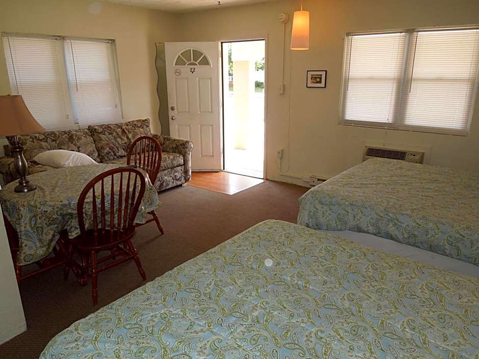 Sifting Sands Motel