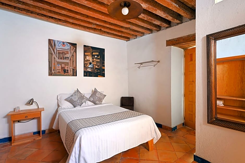 Hotel Meson Cuevano