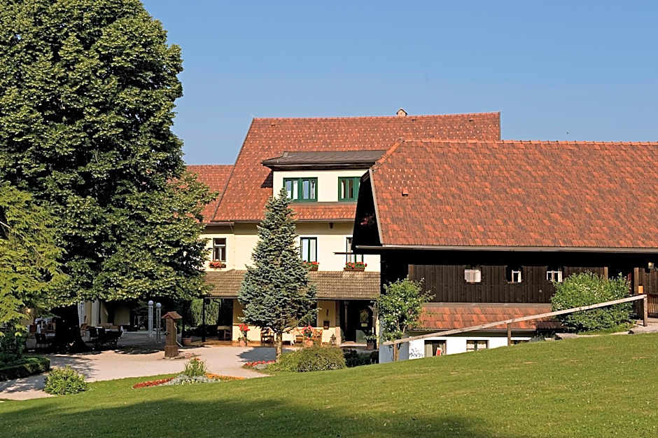 Inselhotel Faakersee