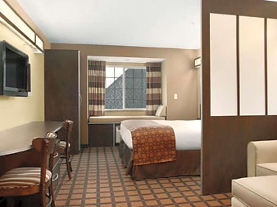 Microtel Inn & Suites By Wyndham Mansfield