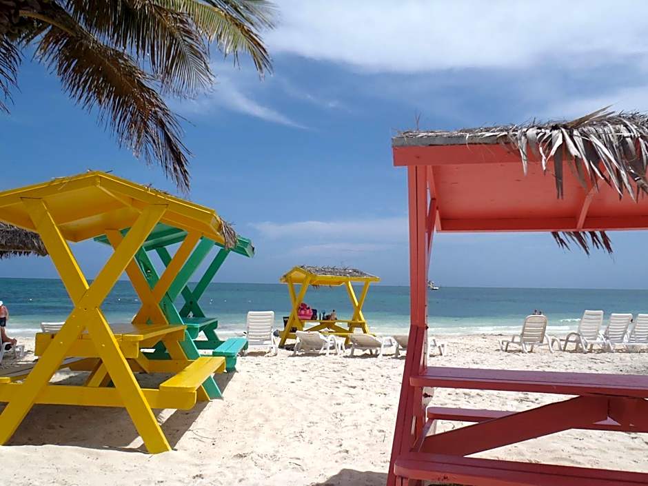 Flamingo Bay Hotel & Marina