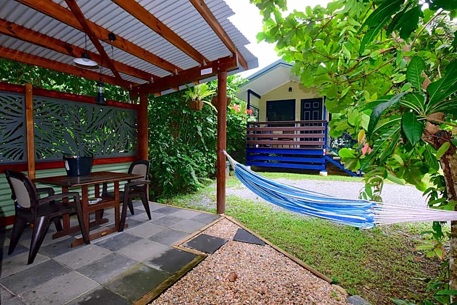 Thornton Beach Bungalows Daintree