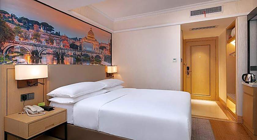 Vienna International Hotel Changsha Furong Square Branch