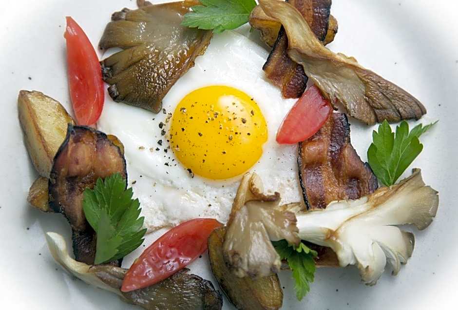 La Maison de Ville - bed & bistro