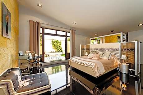 Double-de Luxe-Salle de bain privée séparée-Terrasse-FRENCH KISS