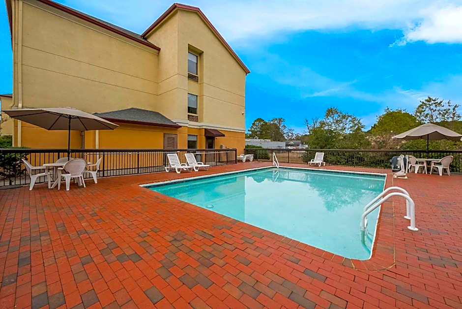 Comfort Inn Fayetteville I-95