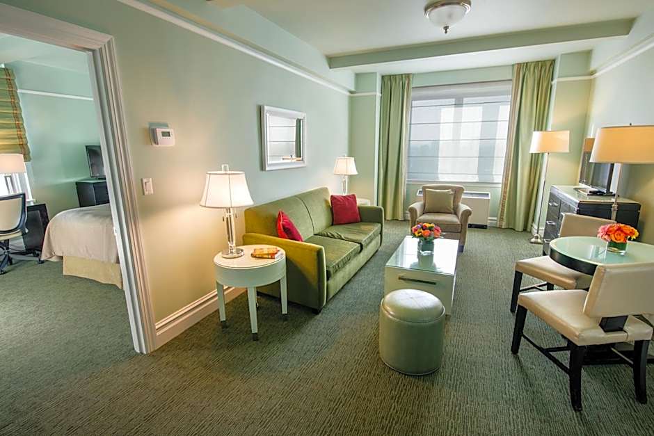 Hotel Beacon