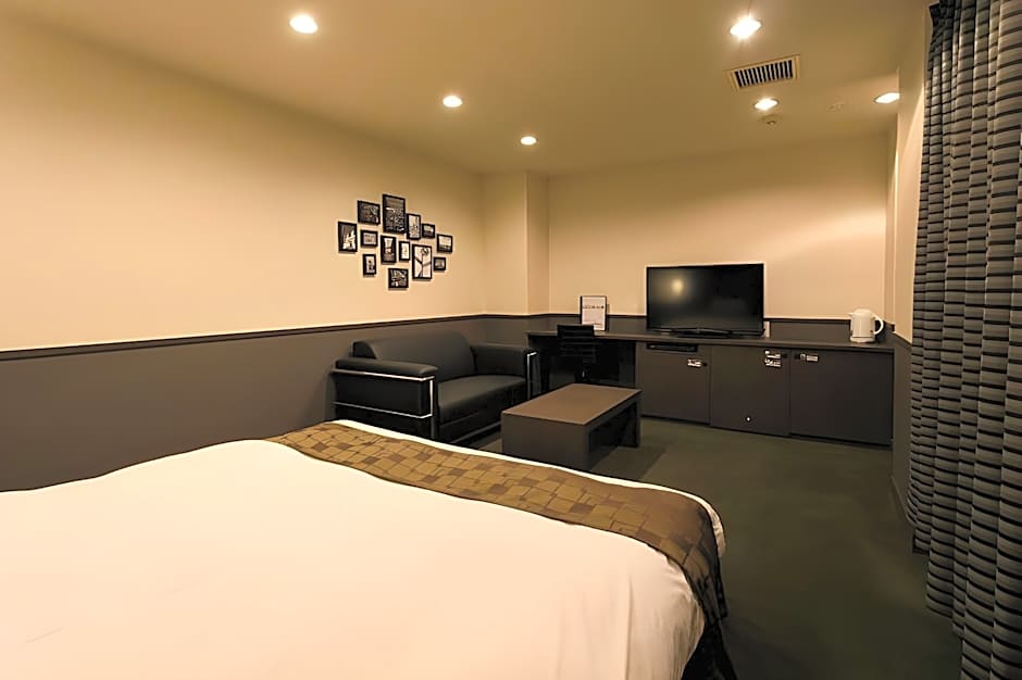 Hotel Double Funabashi