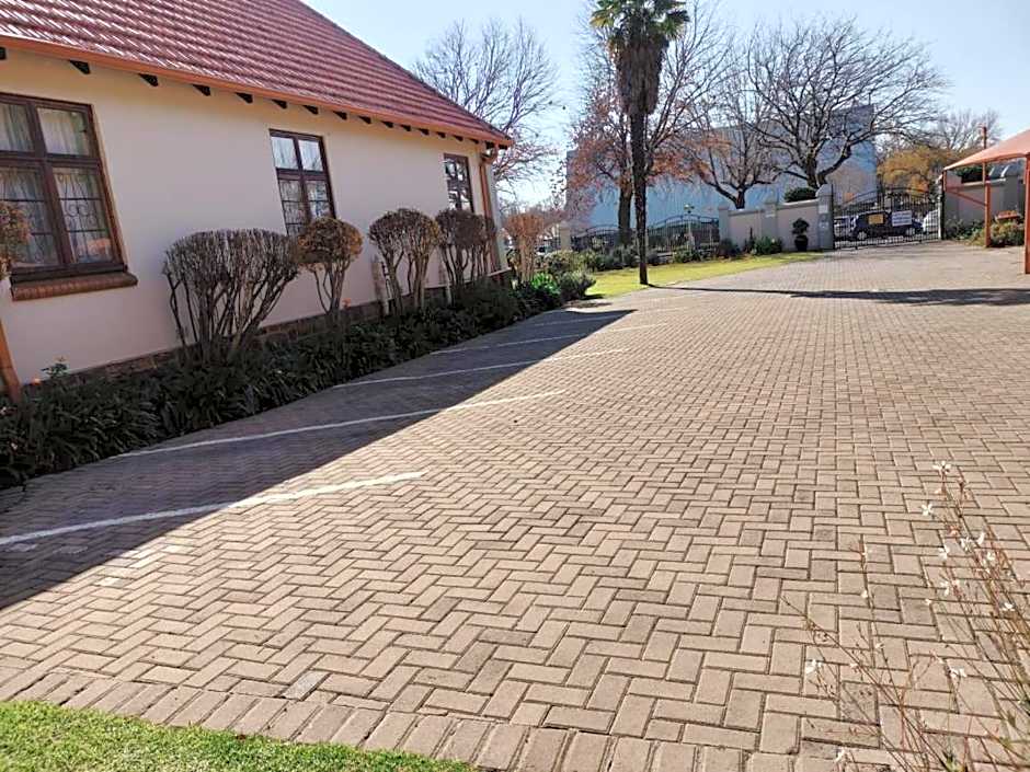 Oregon Place Guest House