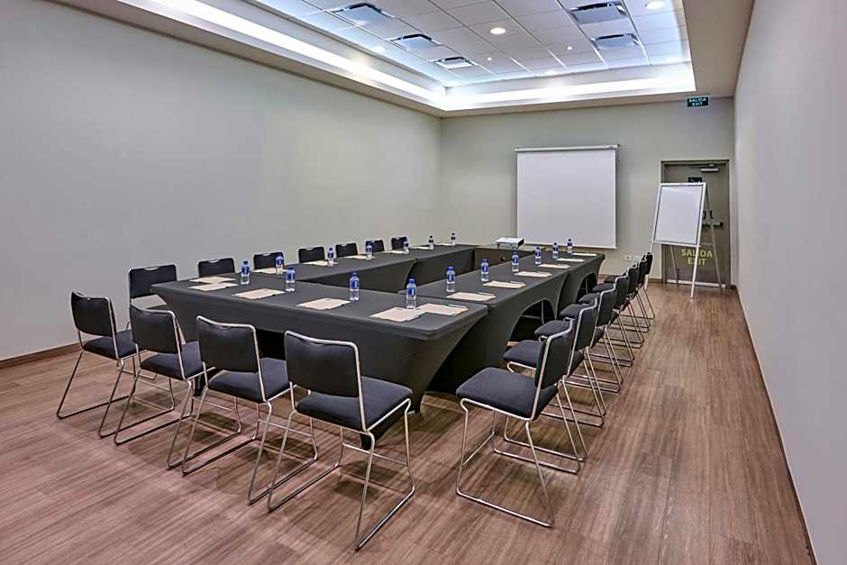 City Express Junior by Marriott San Luis Potosi Carranza
